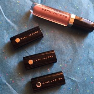 Marc Jacobs lipgloss and 3 sample lipsticks
